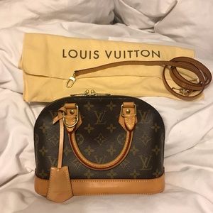 Louis Vuitton Alma BB Monogram